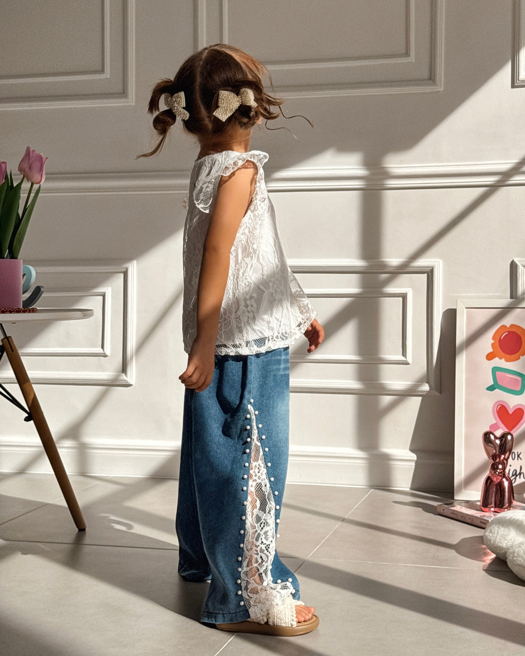 Set Coraline